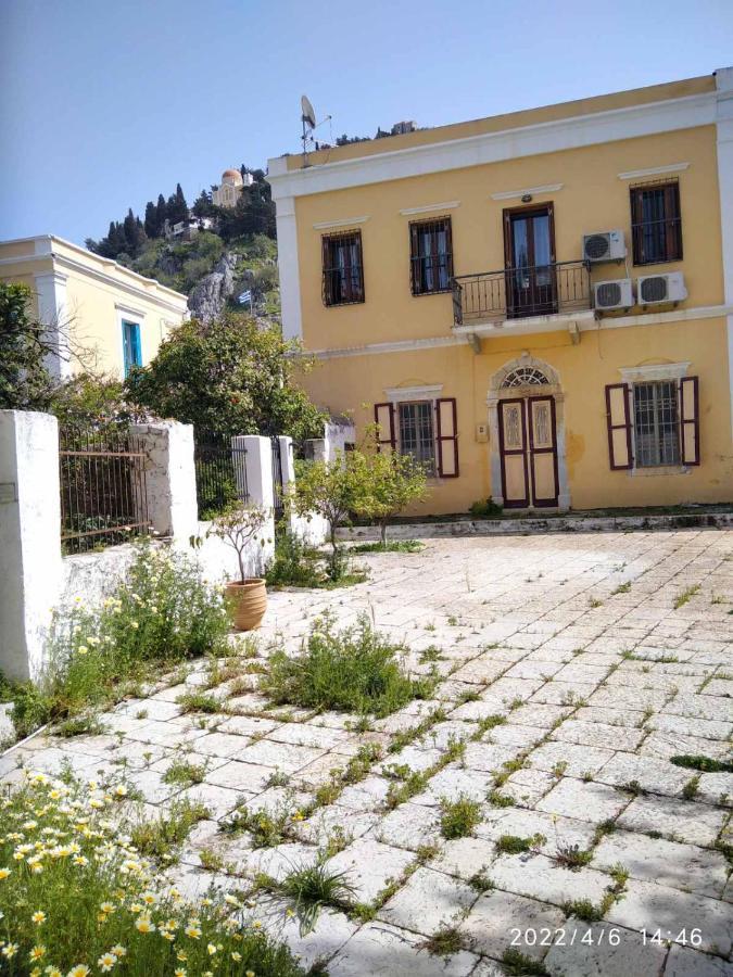 Giannas House Villa ซีมี ภายนอก รูปภาพ